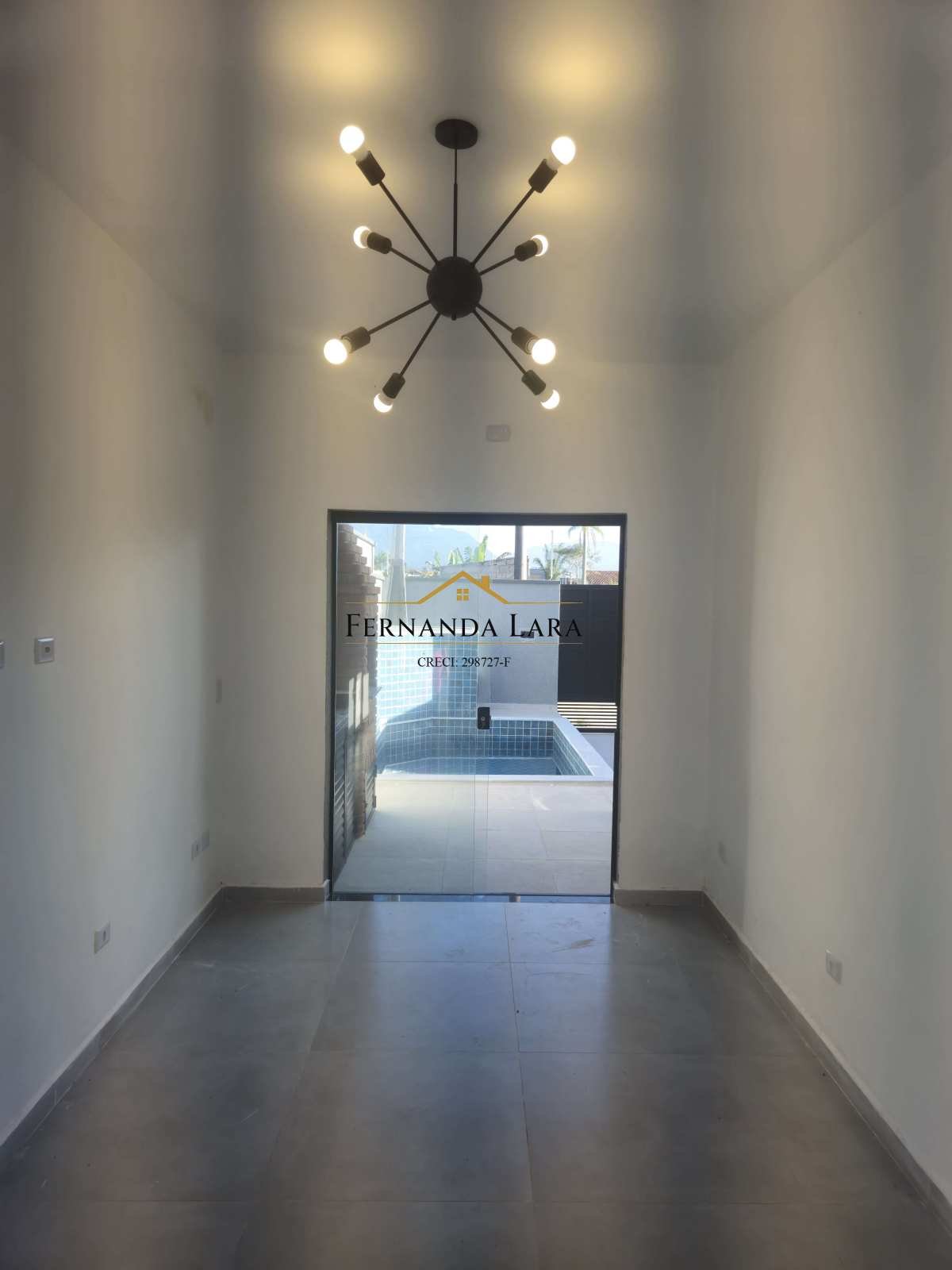 Casa à venda em Peruíbe, Cidade Nova Peruíbe, com 3 quartos, 166m² - Fernanda Lara Corretora