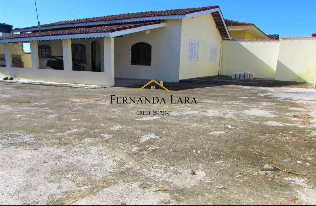 Casa à venda em Peruíbe, Jardim Itatins, com 5 quartos, 800m² - Fernanda Lara Corretora