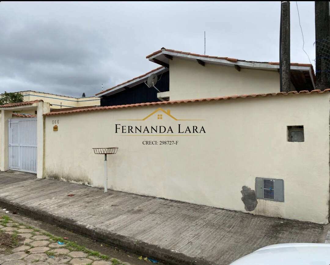 Casa à venda em Peruíbe, Jardim São João, com 3 quartos, 148m² - Fernanda Lara Corretora