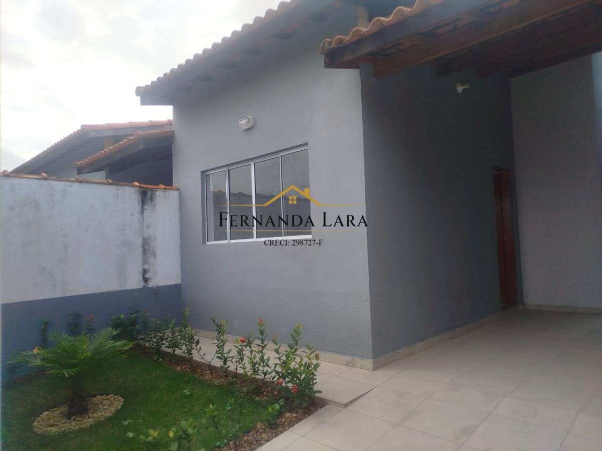 Casa à venda em Peruíbe, Jardim Somar, com 2 quartos, 77m²