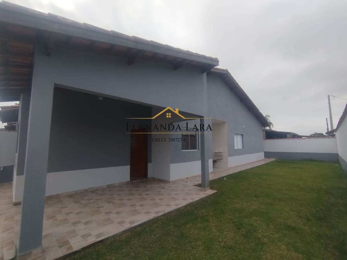 Casa à venda em Peruíbe, Jardim Somar, com 2 quartos, 77m² - Fernanda Lara Corretora
