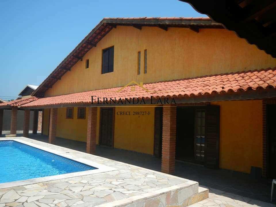 Casa à venda em Peruíbe, Maria Helena Novaes, com 3 quartos, 396m² - Fernanda Lara Corretora