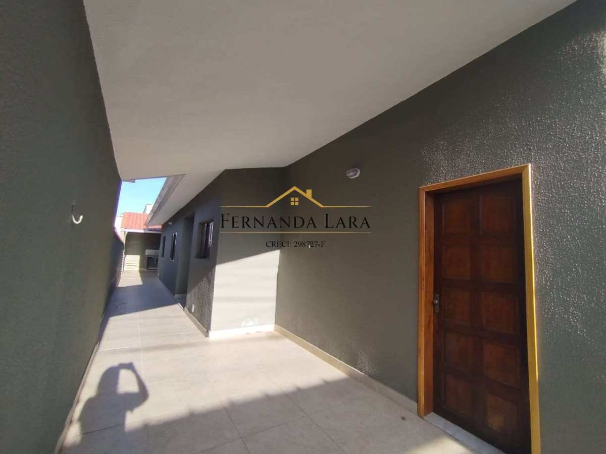 Casa à venda em Peruíbe, São João Batista 2, com 2 quartos, 70m² - Fernanda Lara Corretora