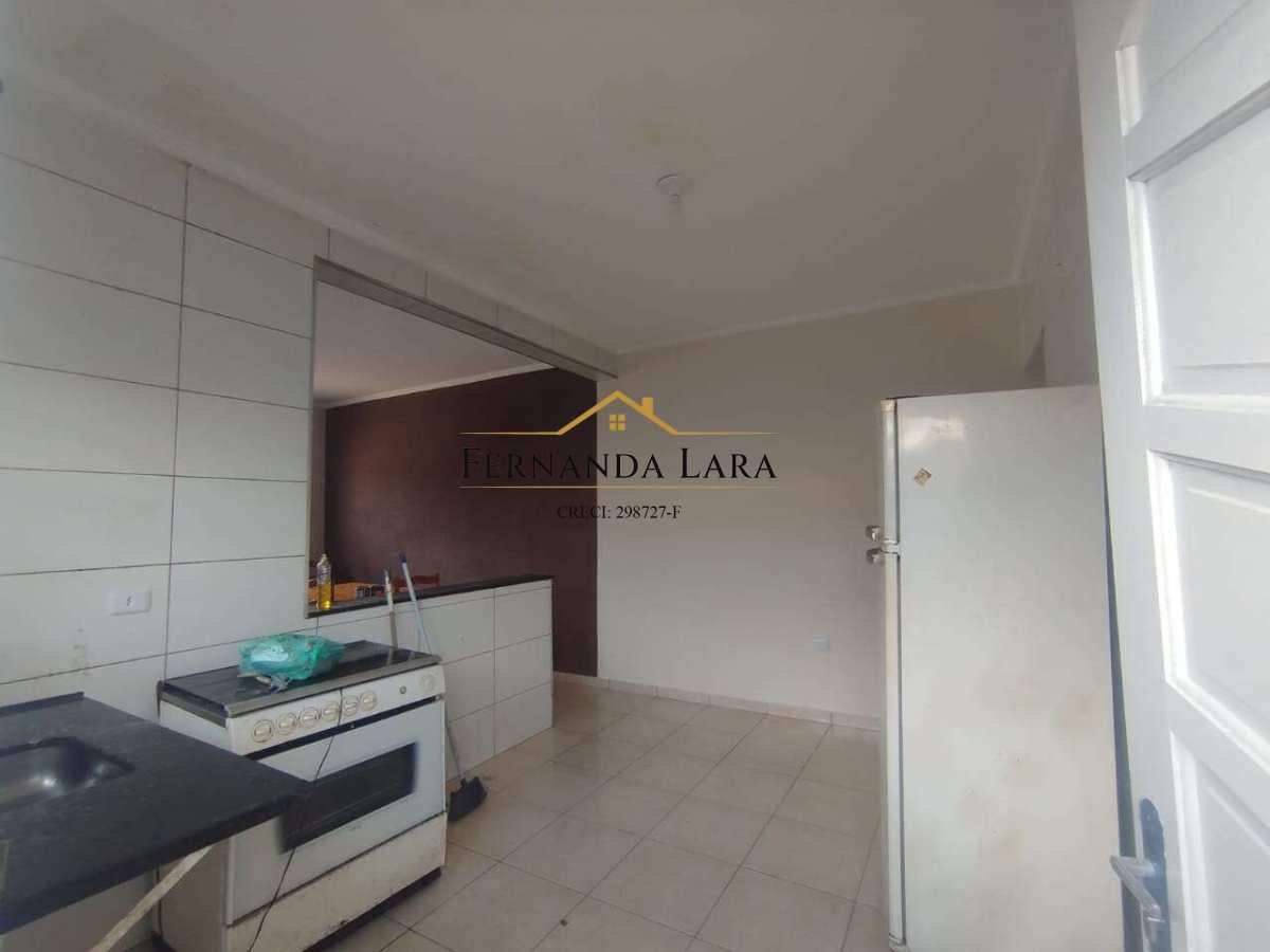 Casa à venda em Peruíbe, São joao batista 2, com 2 quartos, 60m² - Fernanda Lara Corretora