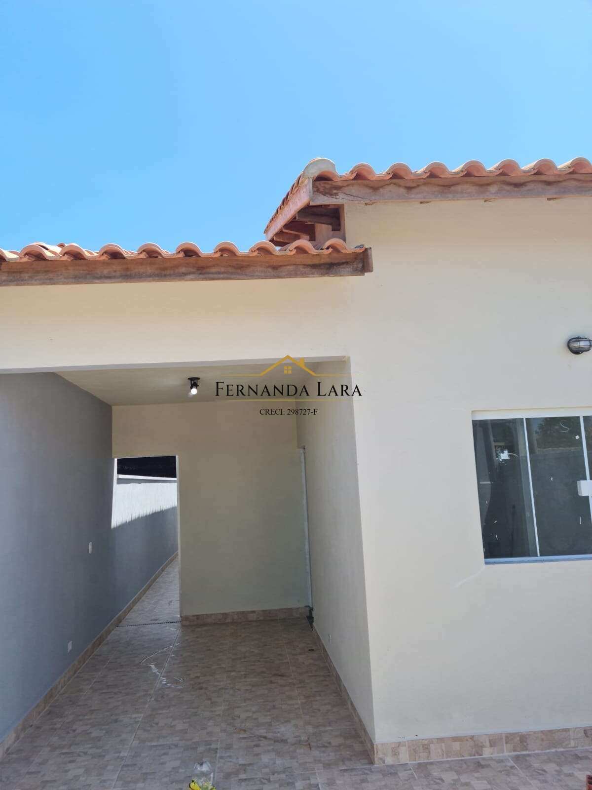 Casa à venda em Peruíbe, Sao jose, com 2 quartos, 72m² - Fernanda Lara Corretora