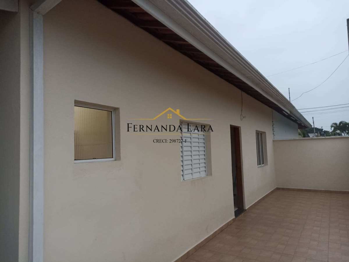 Casa à venda em Peruíbe, Sao José, com 2 quartos, 150m² - Fernanda Lara Corretora