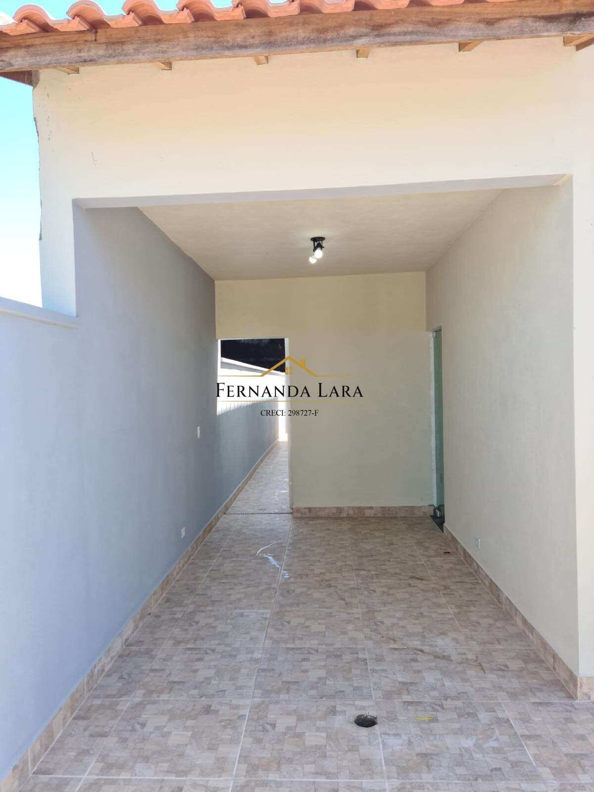 Casa à venda em Peruíbe, Sao jose, com 2 quartos, 72m² - Fernanda Lara Corretora