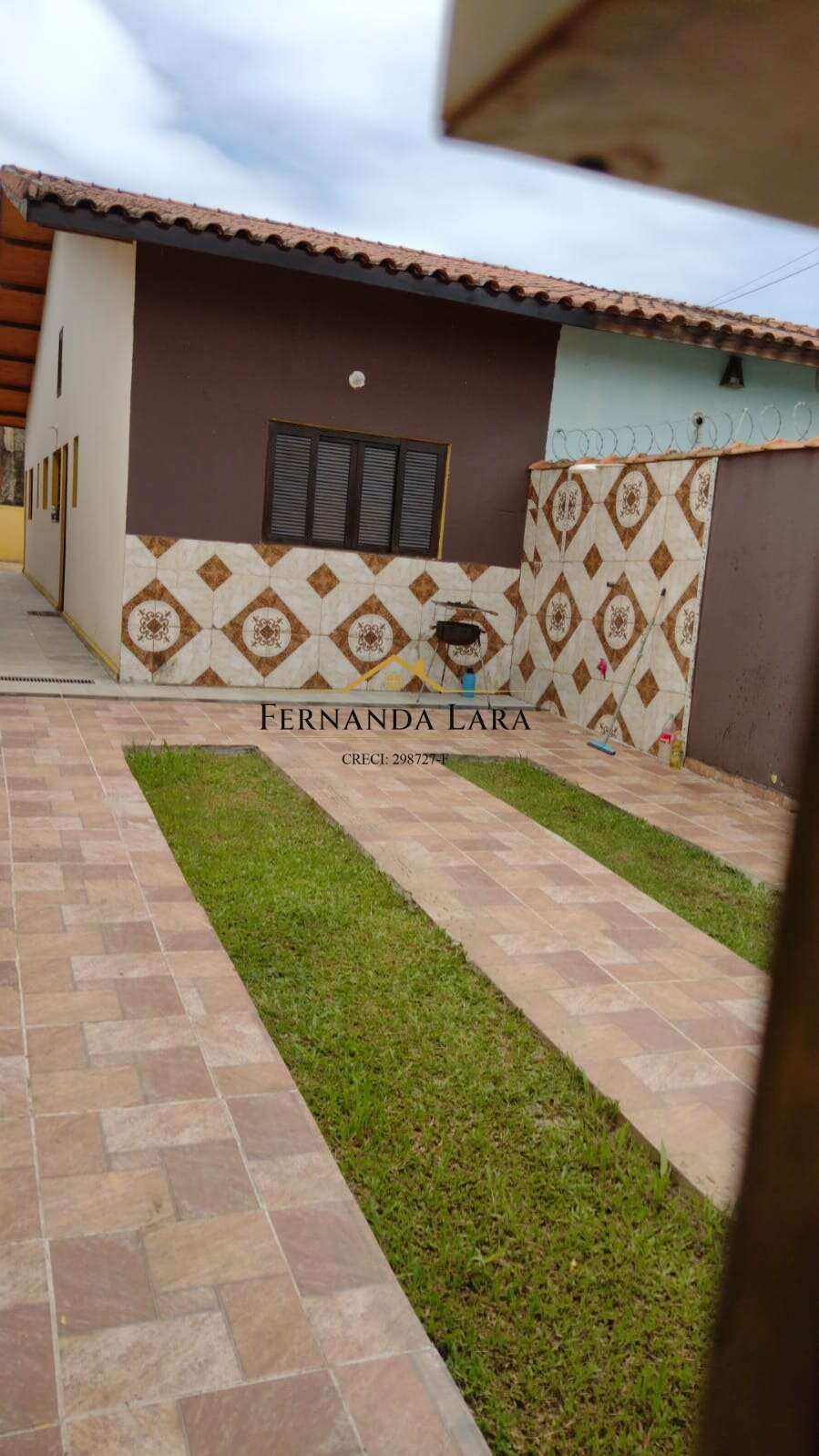 Casa à venda em Peruíbe, Vila ermida, com 2 quartos, 80m² - Fernanda Lara Corretora