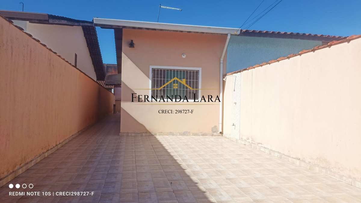 Casa à venda em Peruíbe, Vila Erminda, com 2 quartos, 70m² - Fernanda Lara Corretora