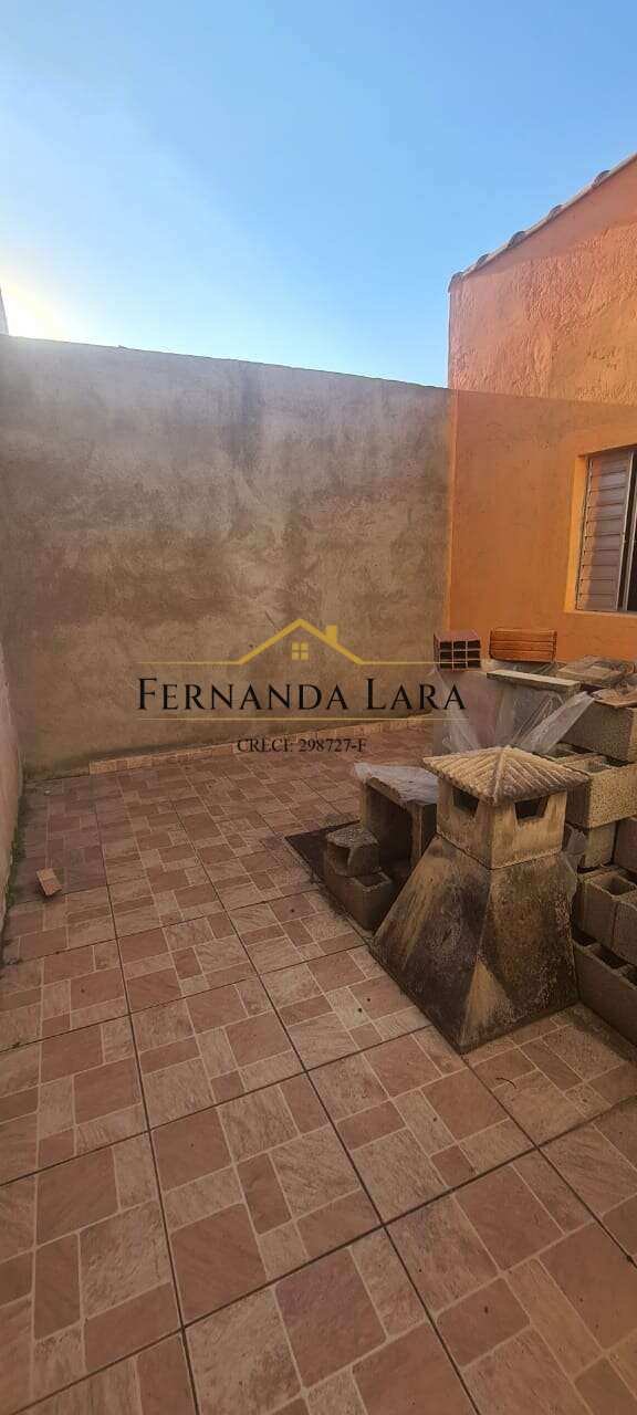 Casa à venda em Peruíbe, Vila Romar, com 2 quartos, 85m² - Fernanda Lara Corretora