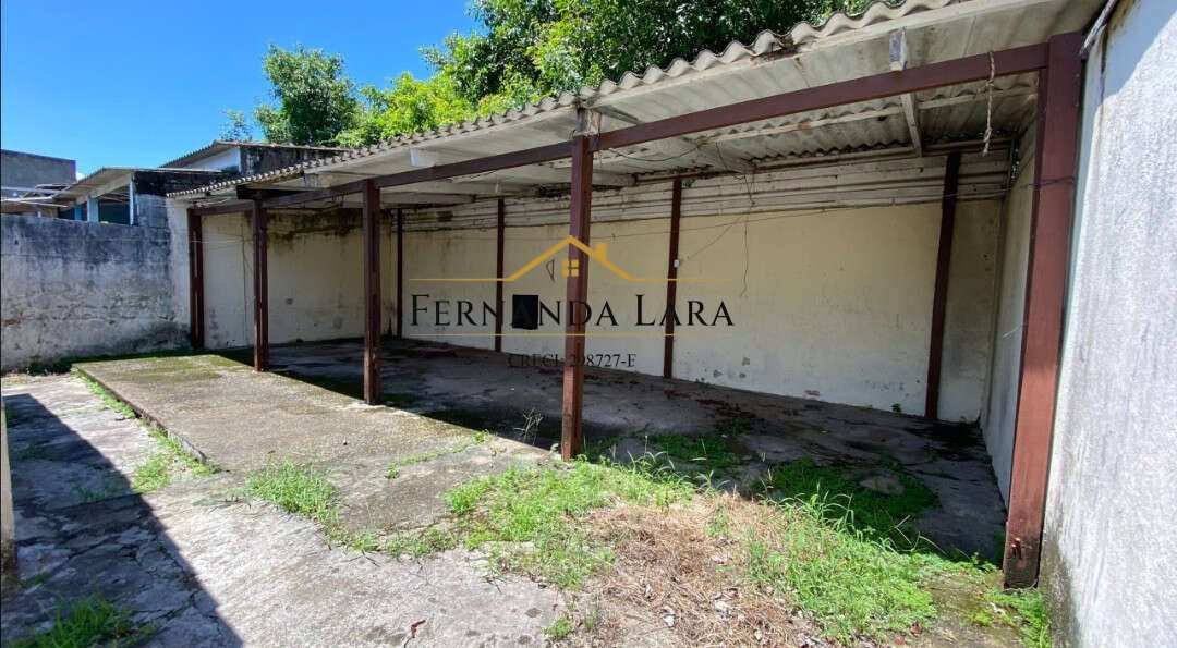 Casa à venda em Peruíbe, Ribamar, com 2 quartos, 133m² - Fernanda Lara Corretora