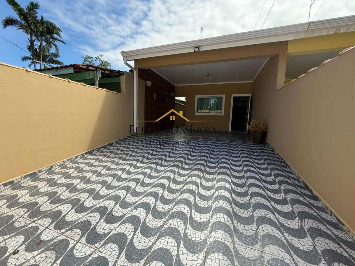 Casa Mobiliada a venda - Fernanda Lara Corretora