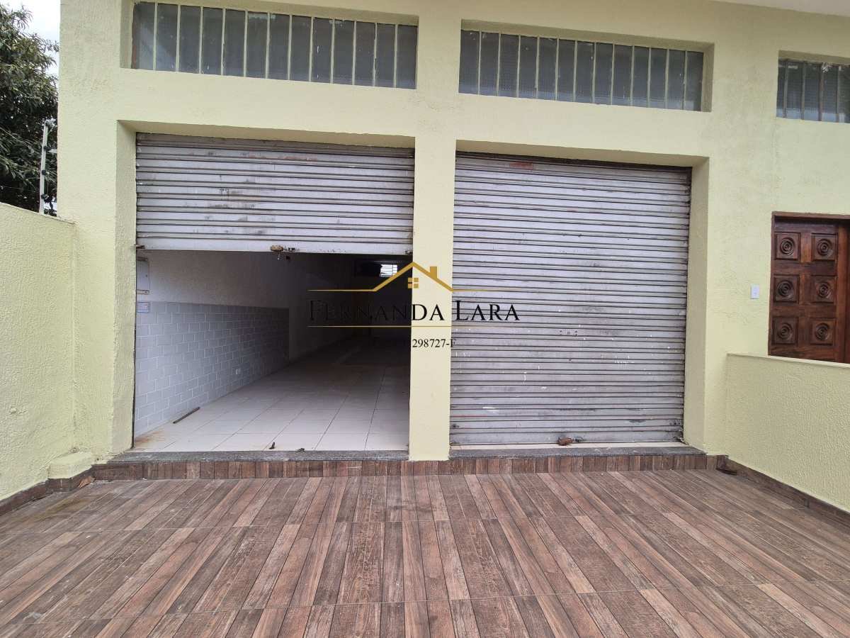 Salão para alugar em Peruíbe, Centro, 200m² - Fernanda Lara Corretora