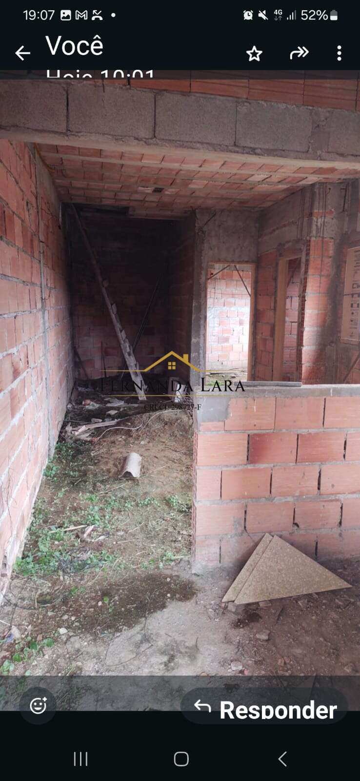 Sobrado à venda em Peruíbe, Estancia doa Eucaliptos, com 2 quartos, 150m² - Fernanda Lara Corretora