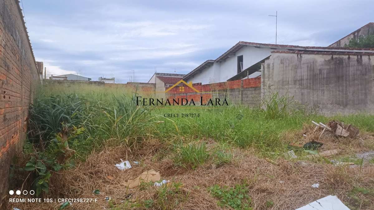 Terreno à venda em Peruíbe, 12x30m²
