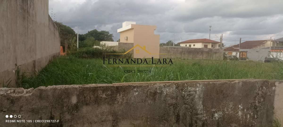 Terreno à venda em Peruíbe, São José, 250m² - Fernanda Lara Corretora