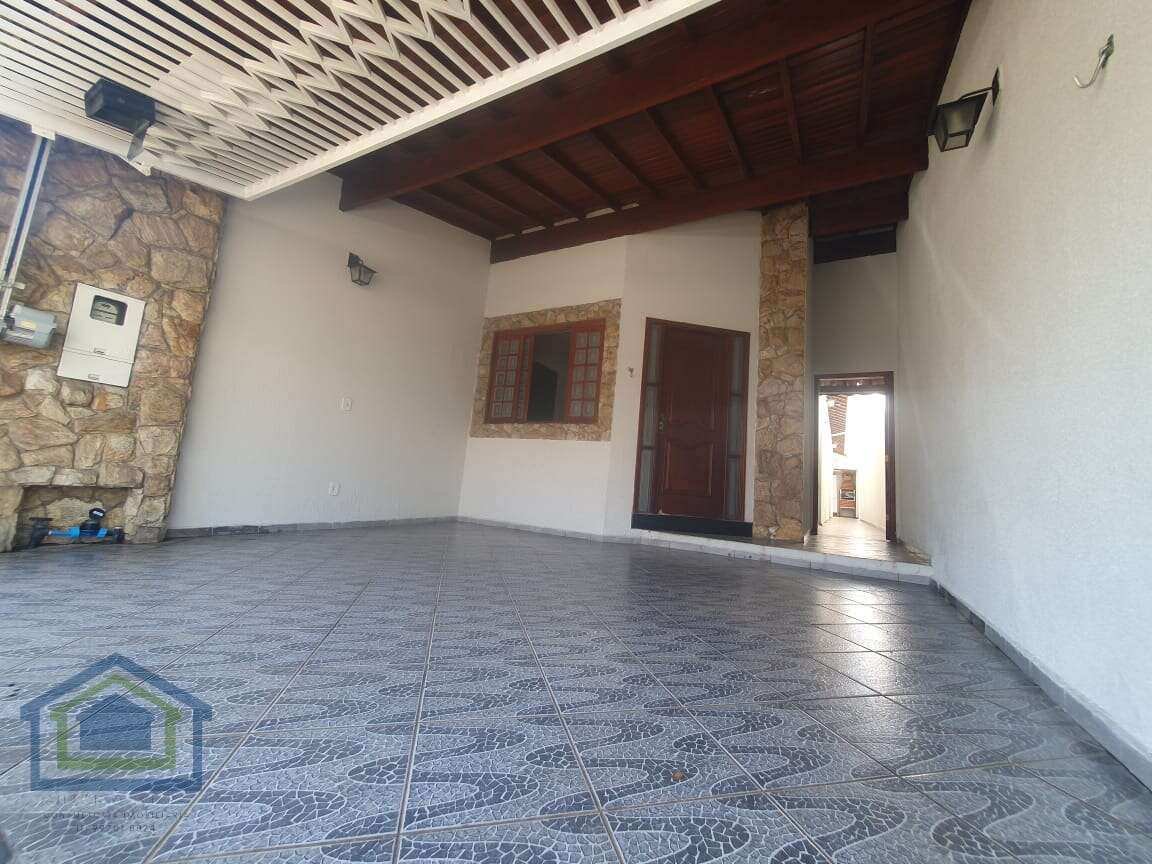 Excelente Casa Térrea à venda com 110m² de Área Construída, terreno de 135m², no bairro Jardim do Valle II - Indaiatuba - SP. - Casarely Imóveis