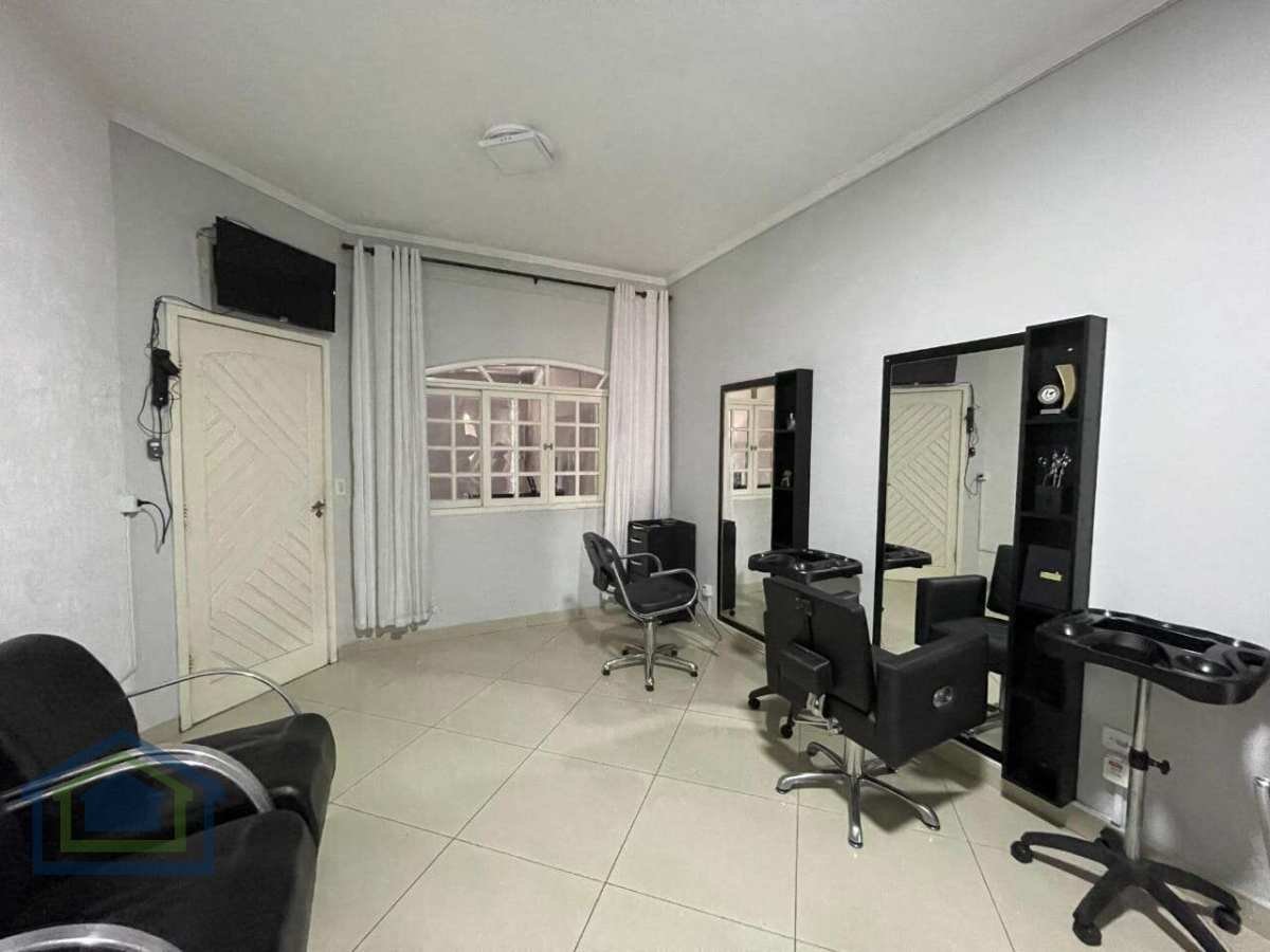 Excelente Sobrado à venda de 209m² de área construída, no bairro Assunção - São Bernardo do Campo - SP. - Casarely Imóveis