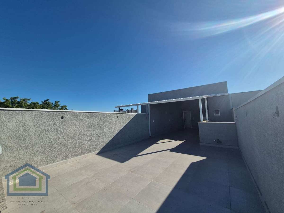 Linda Cobertura à Venda com 130m² de Área Construída, no bairro Vila América - Santo André - SP. - Casarely Imóveis