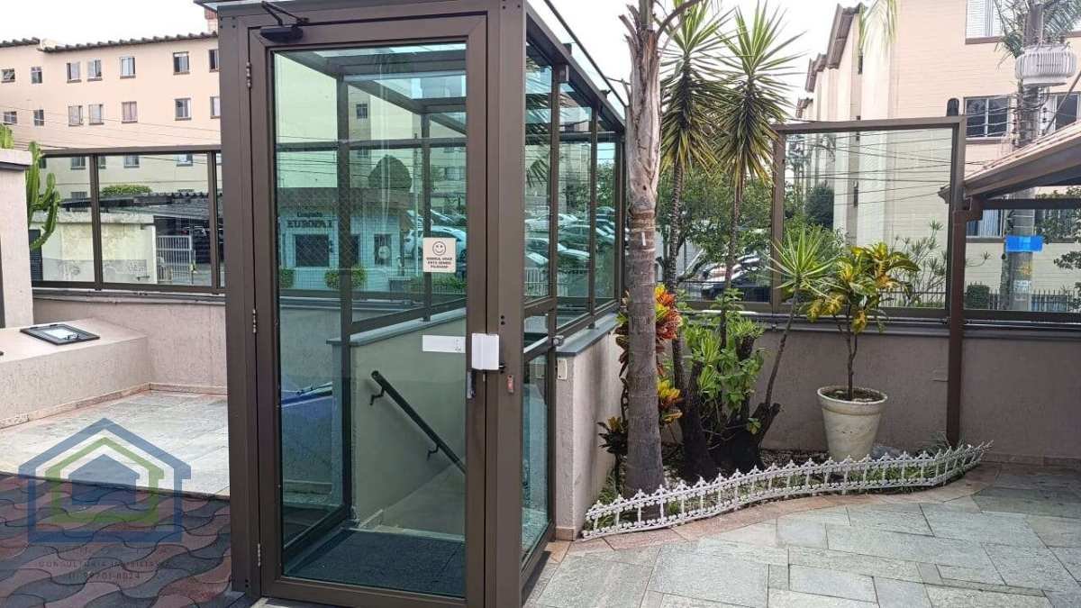 Lindo Sobrado à Venda com 65m² de Área Construída, no bairro Demarchi - São Bernardo do Campo - SP. - Casarely Imóveis