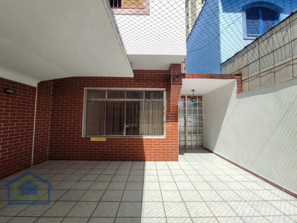 Sobrado à venda com 118m² de Área Construída, terreno de 123m², no bairro Rudge Ramos - São Bernardo do Campo - SP. - Casarely Imóveis