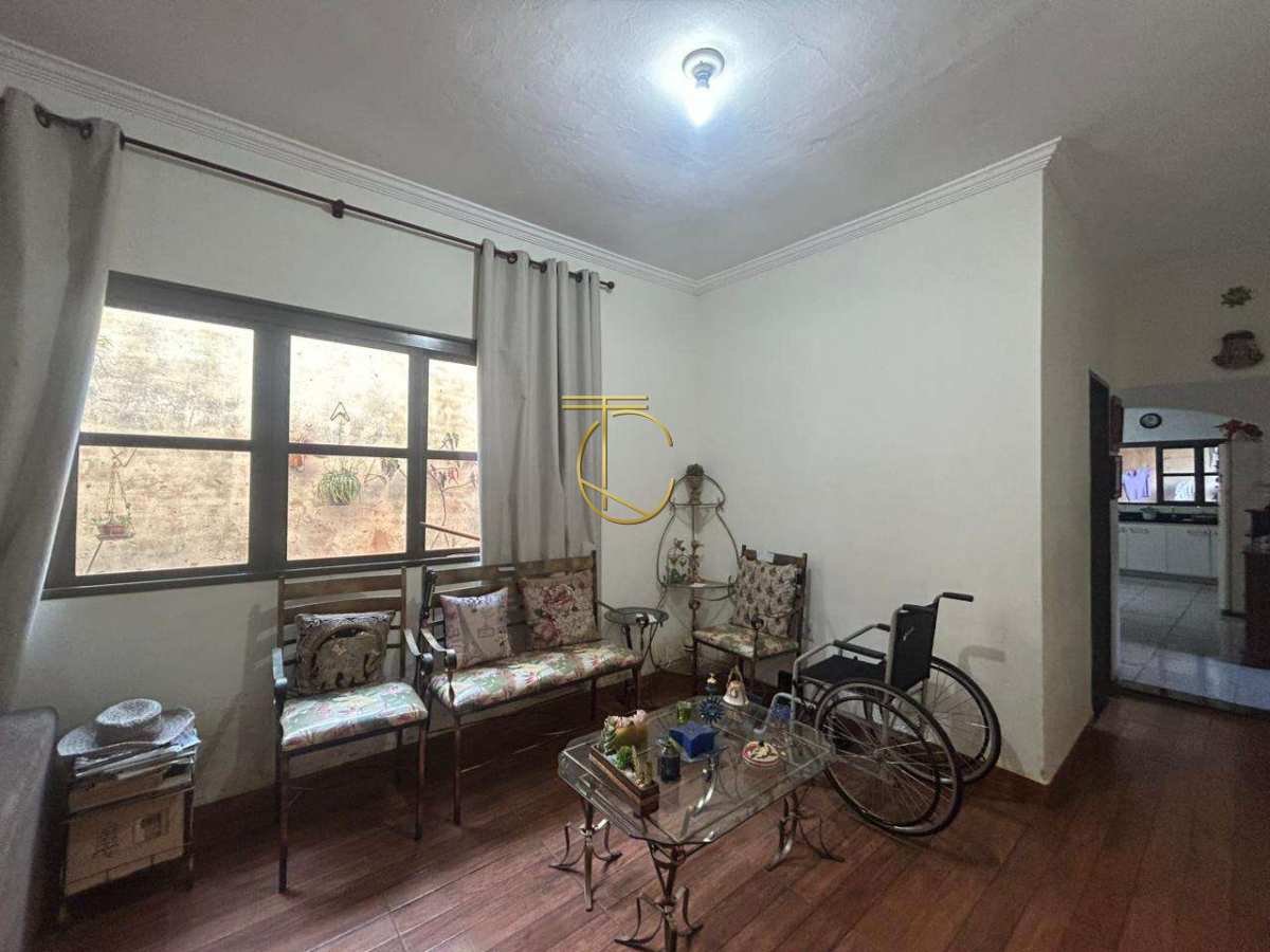  - Casa à venda em Ribeirão Preto, Sumarezinho, com 2 quartos, 138,00m²