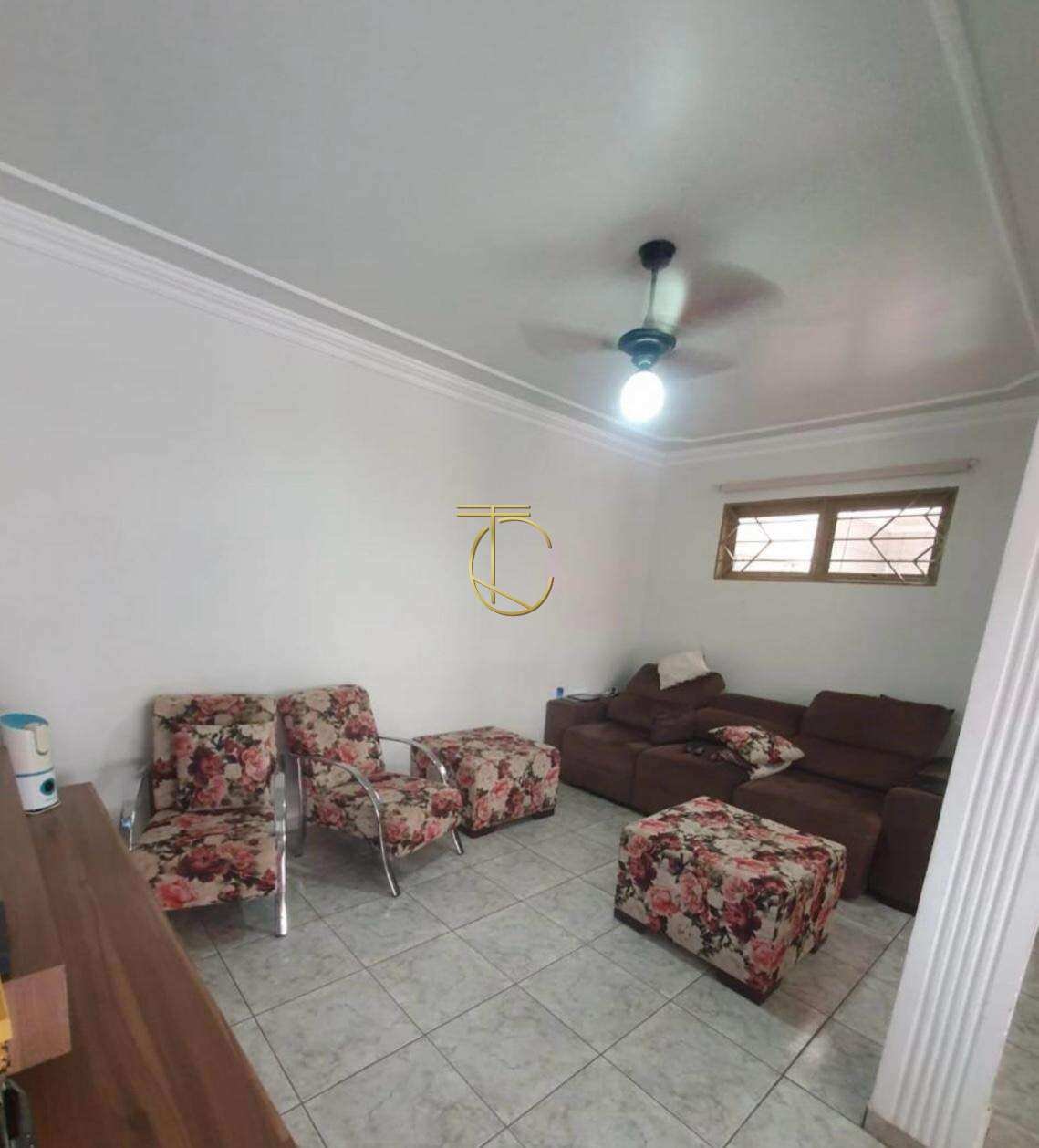  - Sobrado à venda em Ribeirão Preto, Sumarezinho, com 3 quartos, 300m²