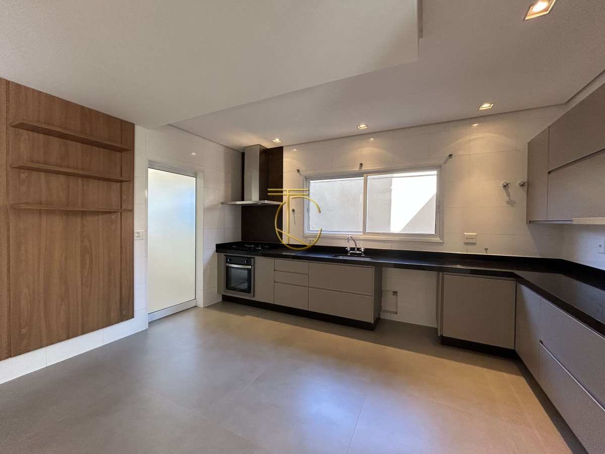  - Sobrado em condomínio à venda em Ribeirão Preto, Jardim Nova Alianca Sul, com 3 quartos, 323m²