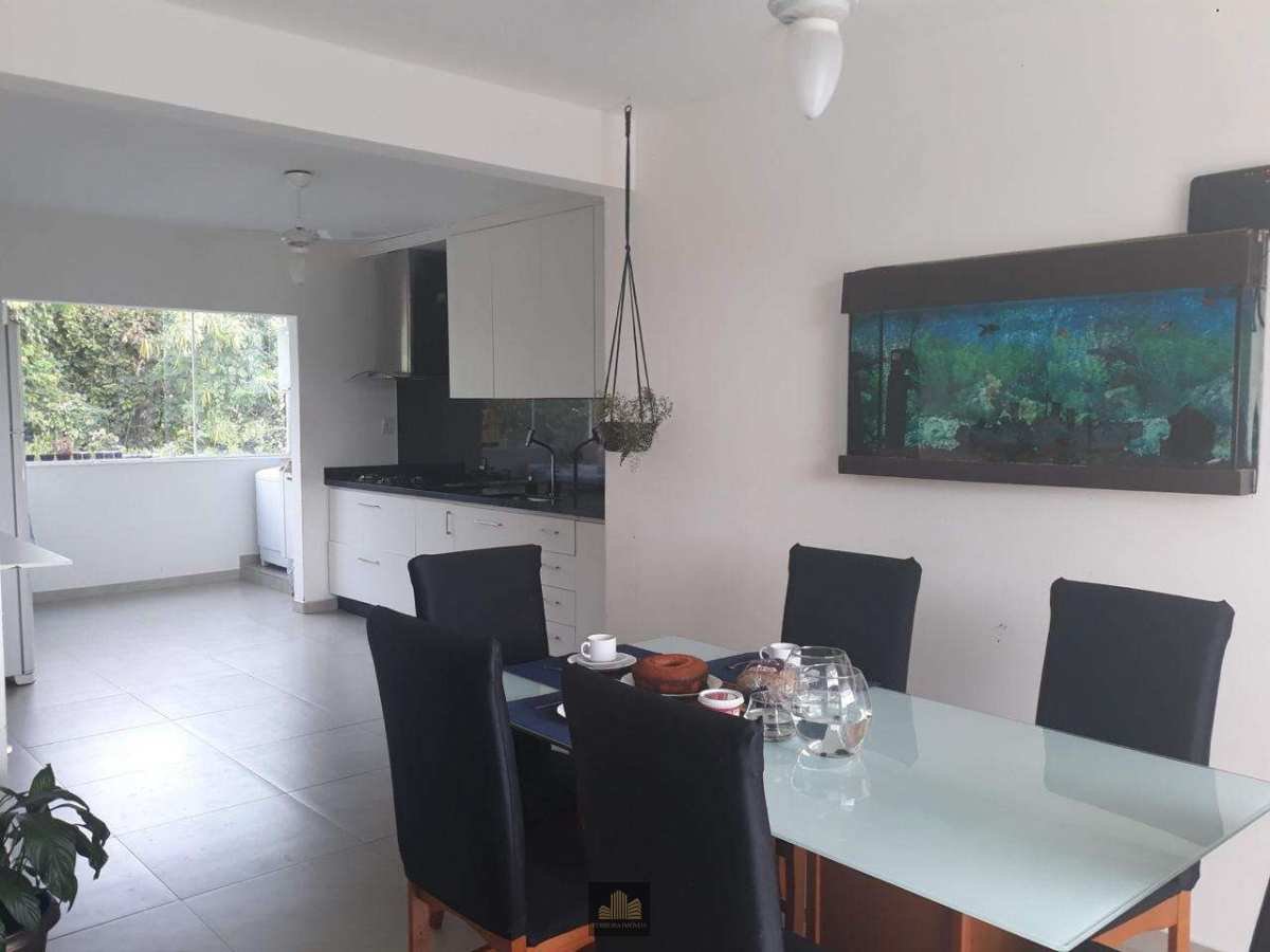  - Casa à venda em Niterói, Mata Paca, com 5 quartos, 300m²