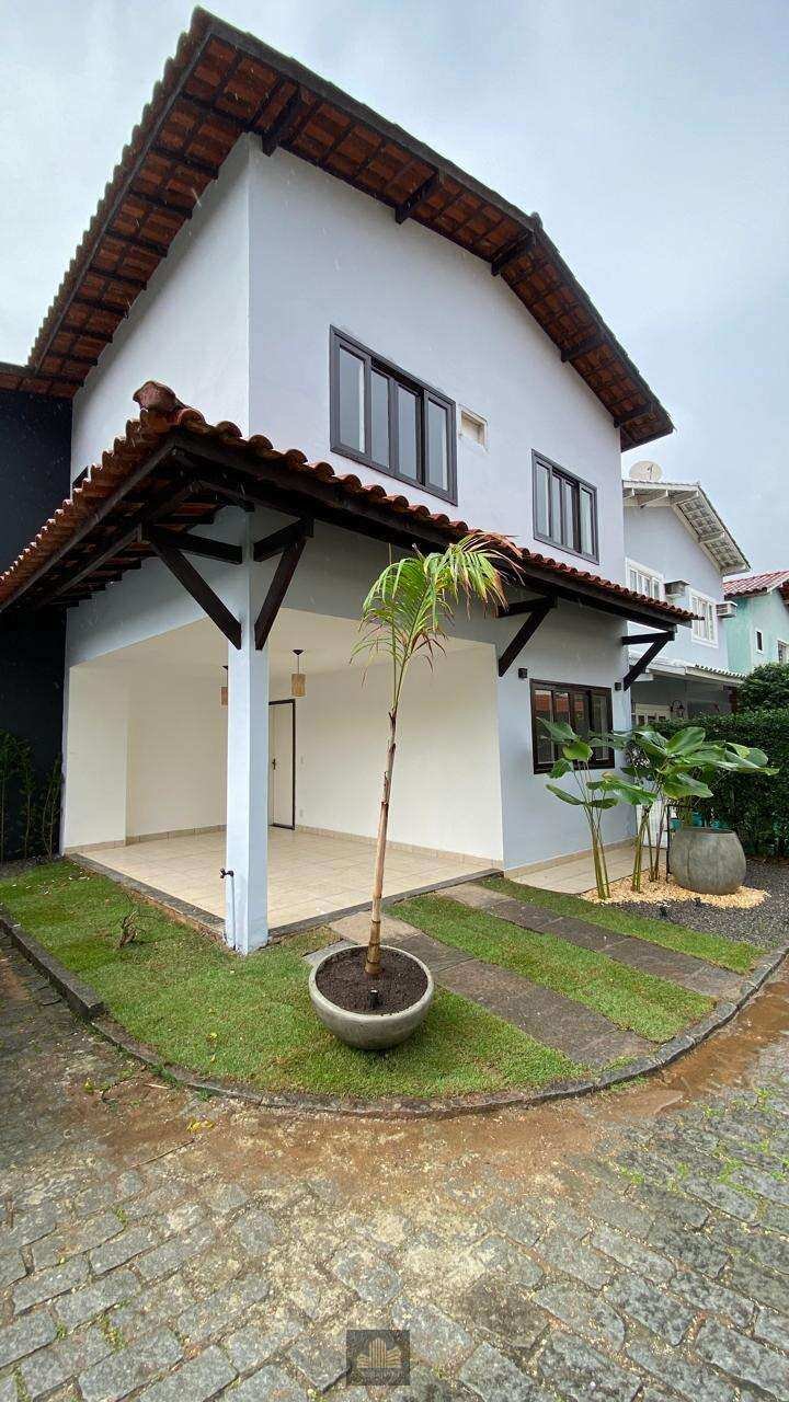  - Casa de condomínio à venda, no Condomínio Alvo 1 em Niterói, Maravista, com 3 quartos, 200m²