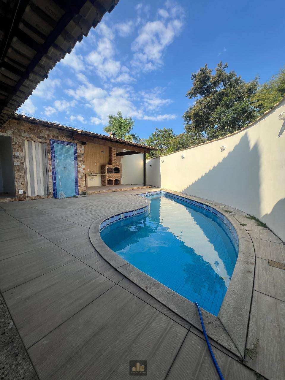  - Casa de condomínio à venda, no Condomínio Village do Moinho IV,  em São Gonçalo, Arsenal, com 3 quartos, 240m²