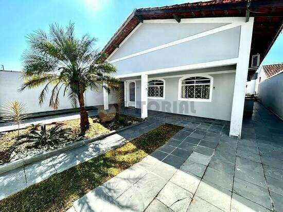 Casa à venda com 4 quartos, 240,00m² - Jardim Britânia,Caraguatatuba