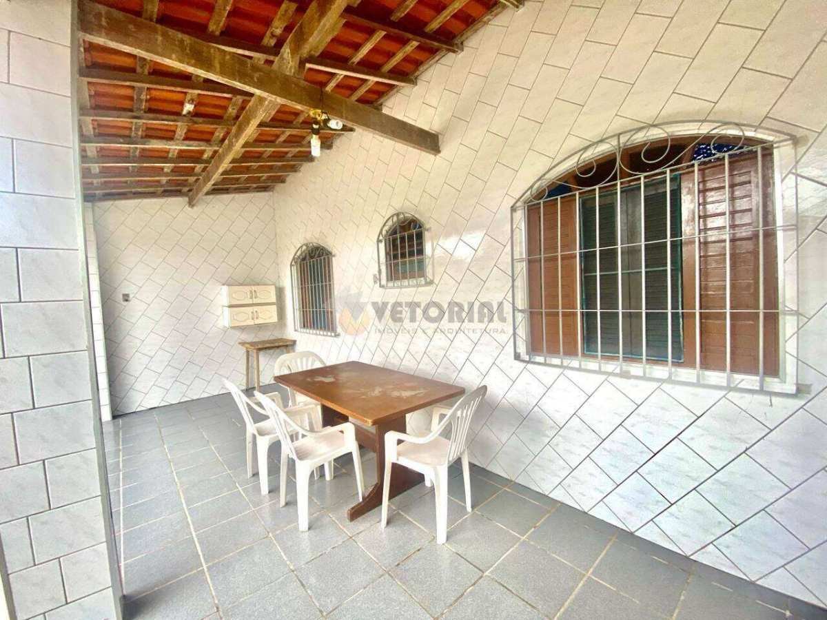 Casa à venda com 2 quartos, 97,00m² - Martim de Sá,Caraguatatuba