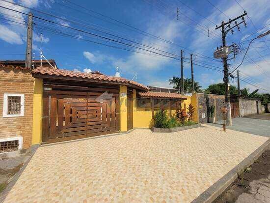 Casa à venda com 4 quartos, 238,11m² - Praia das Palmeiras,Caraguatatuba