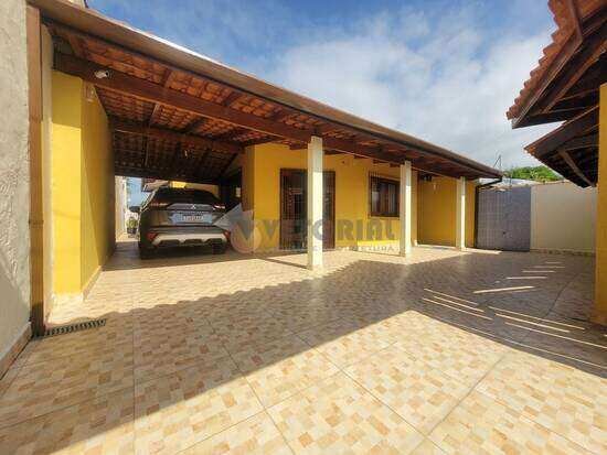  - Casa à venda em Caraguatatuba, Praia das Palmeiras, com 4 quartos, 238,11m²