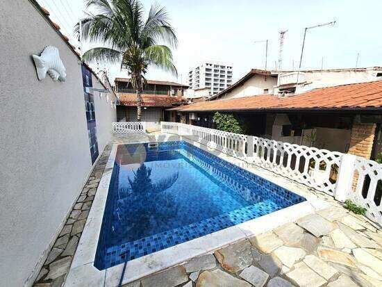 Casa à venda com 6 quartos, 274,00m² - Praia das Palmeiras,Caraguatatuba