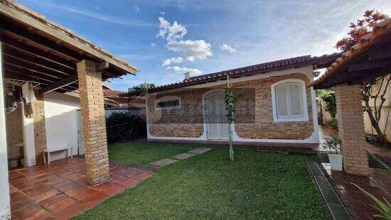 Casa à venda com 3 quartos, 156,00m² - Barequeçaba,São Sebastião