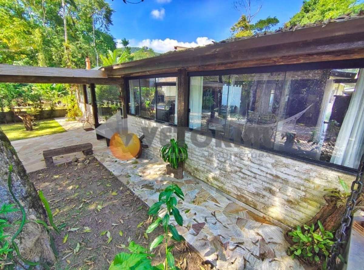  - Casa de condomínio à venda, no Mar Verde II,  em Caraguatatuba, Mar Verde II, com 2 quartos, 250,00m²