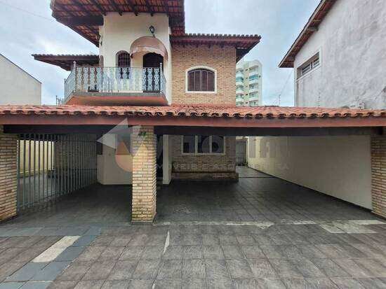 Sobrado à venda com 3 quartos, 180,00m² - Indaiá,Caraguatatuba