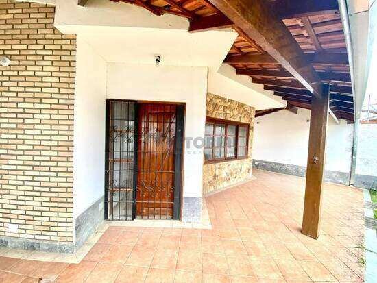Sobrado à venda com 3 quartos, 142,00m² - Indaiá,Caraguatatuba