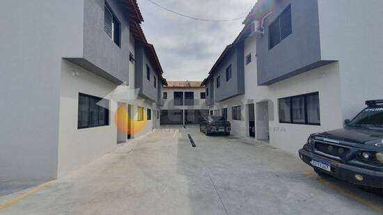 Sobrado para venda ou locação com 3 quartos, 163,00m² - Cidade Jardim,Caraguatatuba