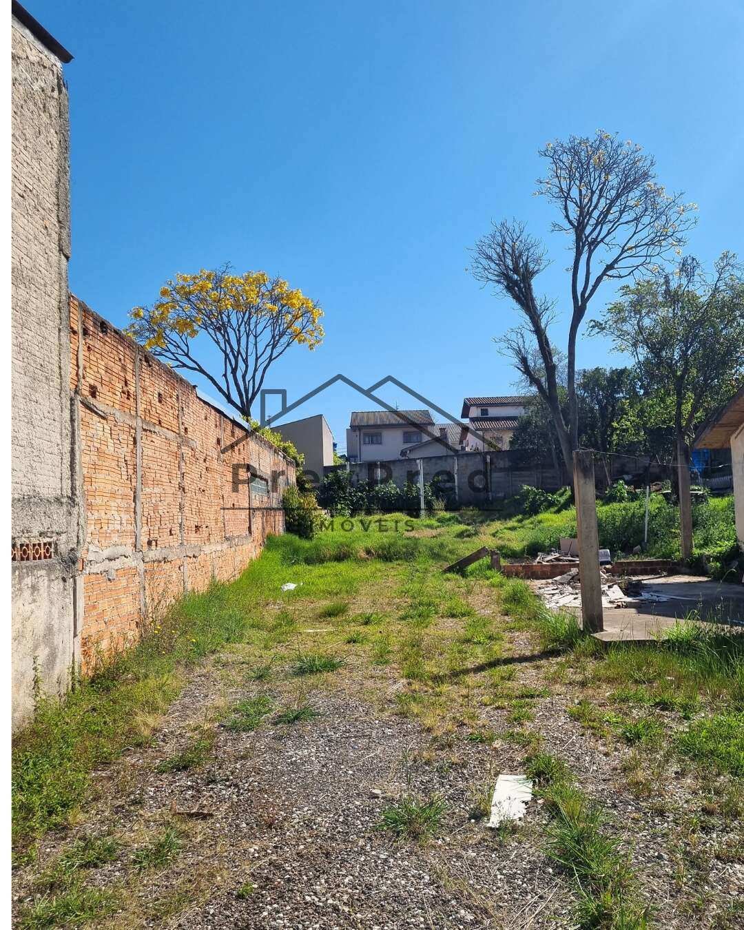  - Terreno 500m² no Bairro Alto | Zoneamento ZR2 e 10m de Testada | Próximo ao Terminal