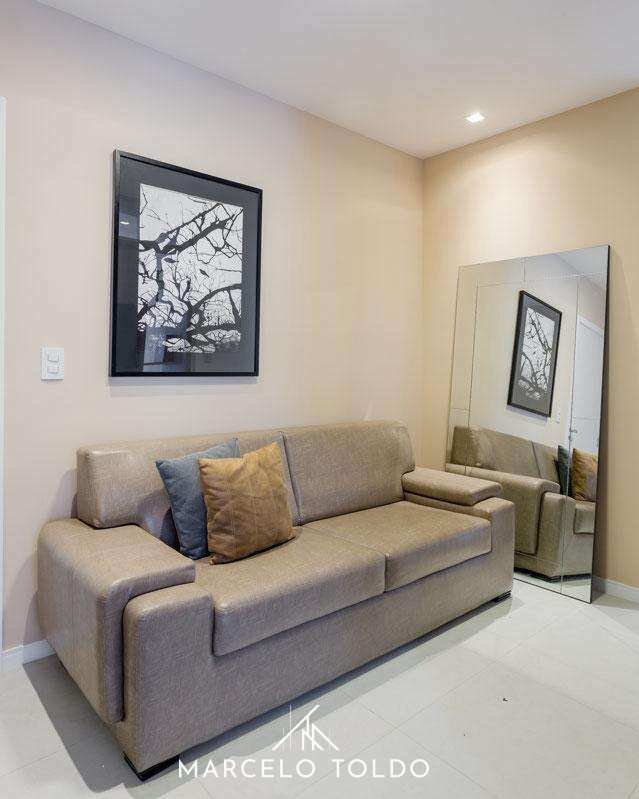 Sala - Apartamento à venda em Juiz de Fora, Alto dos Passos, com 2 quartos, 75m²
