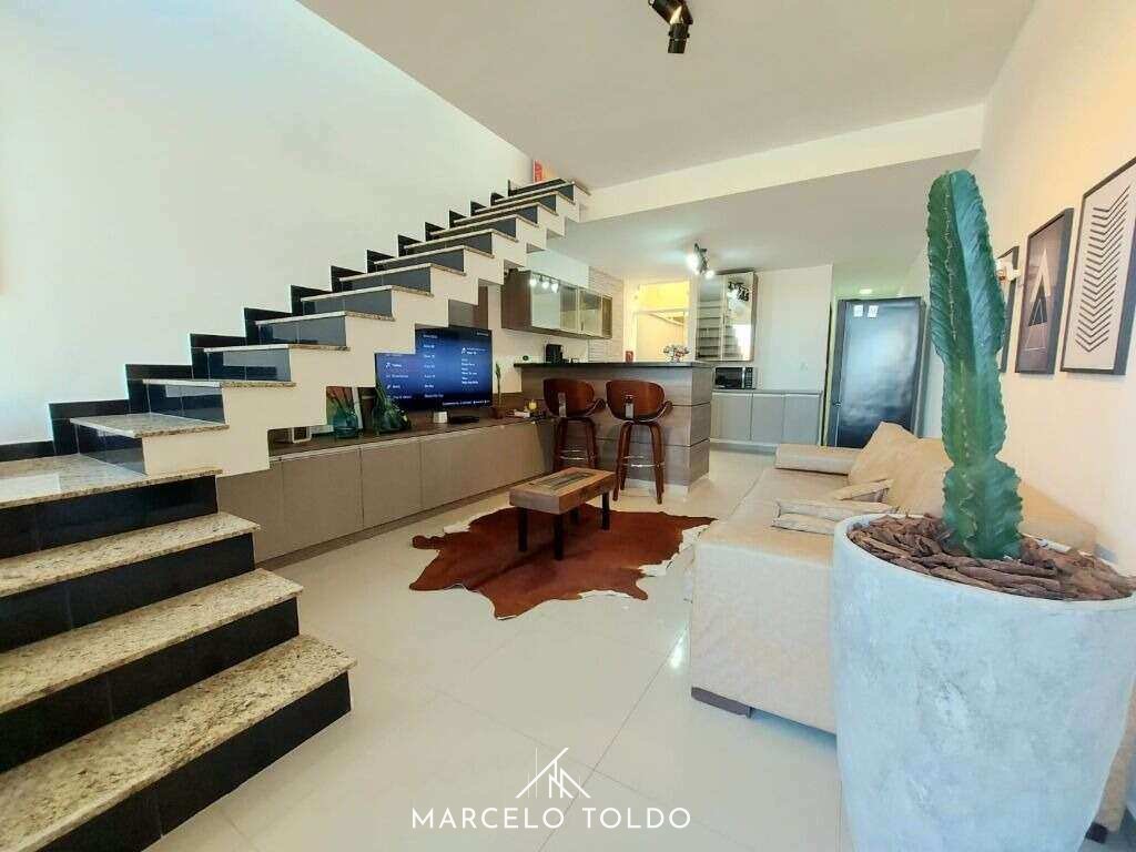Sala - Casa à venda em Juiz de Fora, Aeroporto, com 3 quartos, 152m²