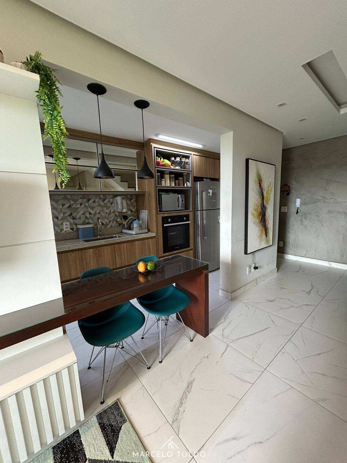 Cobertura à venda com 3 quartos, 140m² - Santa Terezinha,Juiz de Fora