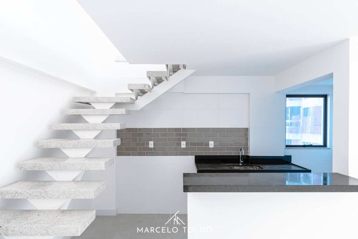 Cobertura à venda com 2 quartos, 127m² - São Mateus,Juiz de Fora