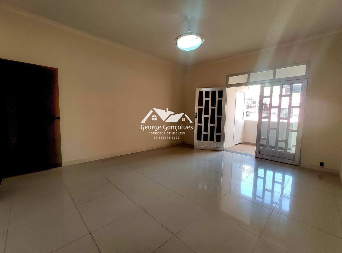 Casa à venda com 6 quartos, 350m² - Jardim Vinte e Cinco de Agosto,Duque de Caxias