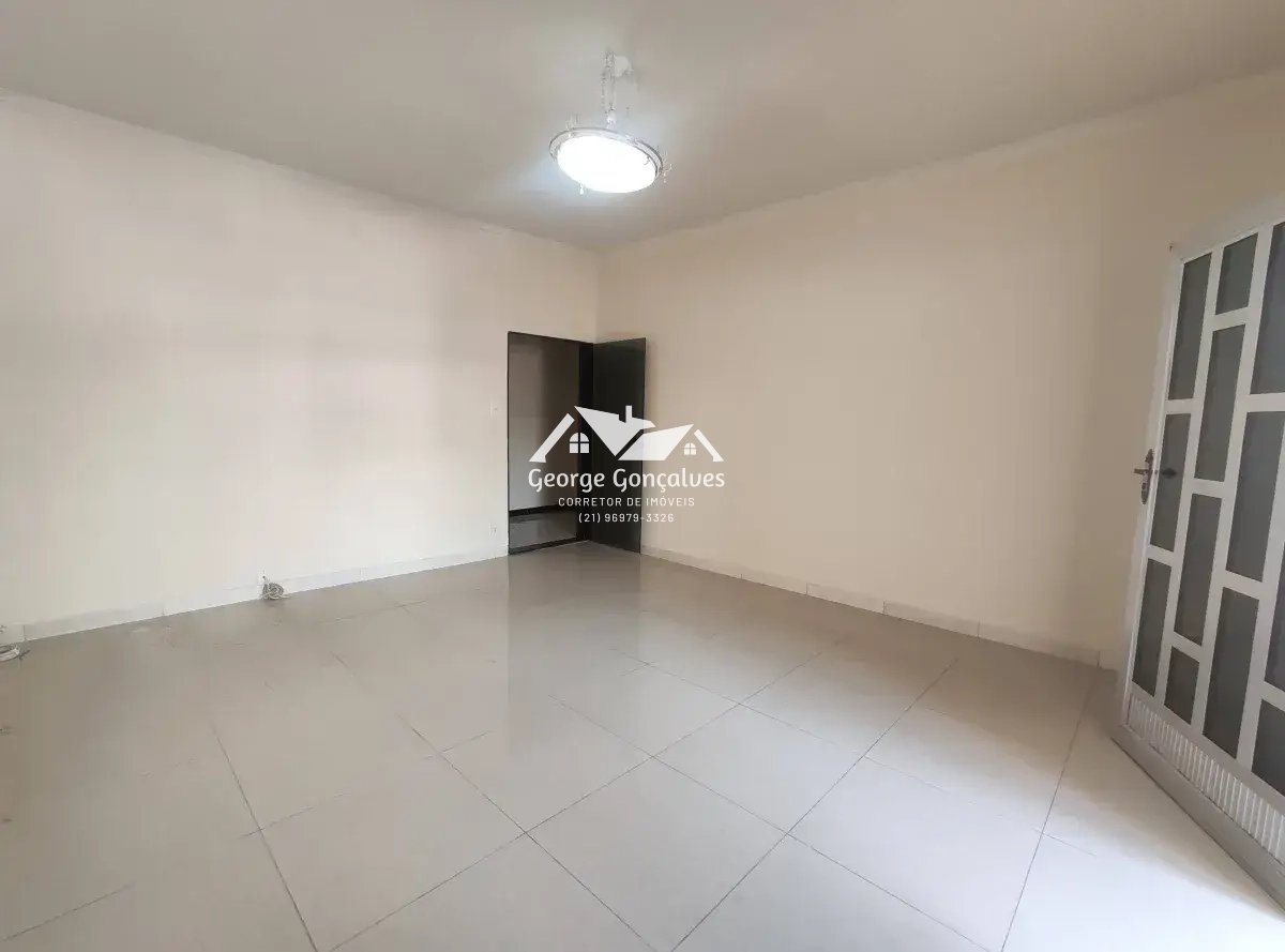  - Casa à venda em Duque de Caxias, Jardim Vinte e Cinco de Agosto, com 4 quartos, 150m²