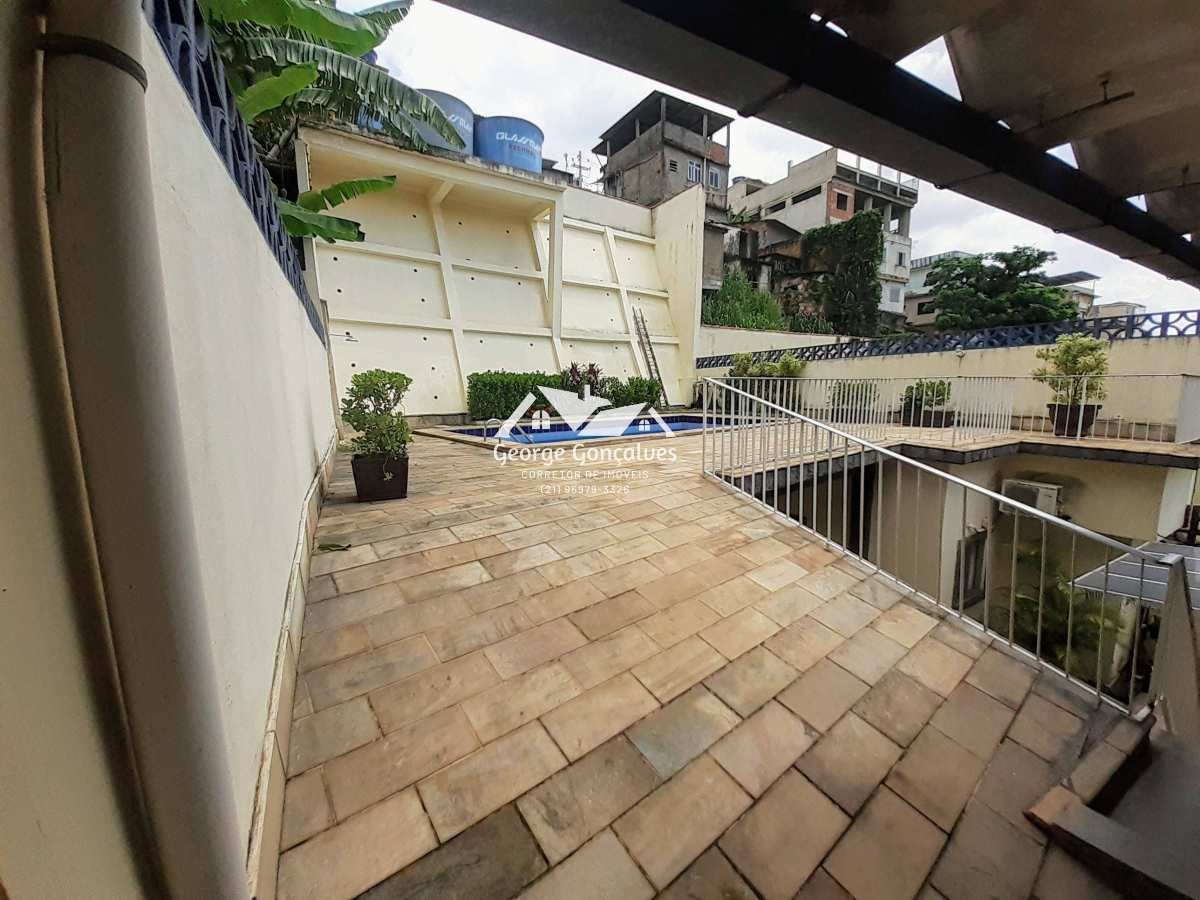  - Casa à venda em Duque de Caxias, Vila São Luis, com 3 quartos, 600m²