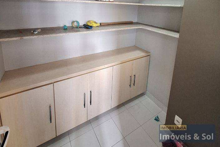 Apartamento para alugar com 3 quartos, 156m² - Foto 13